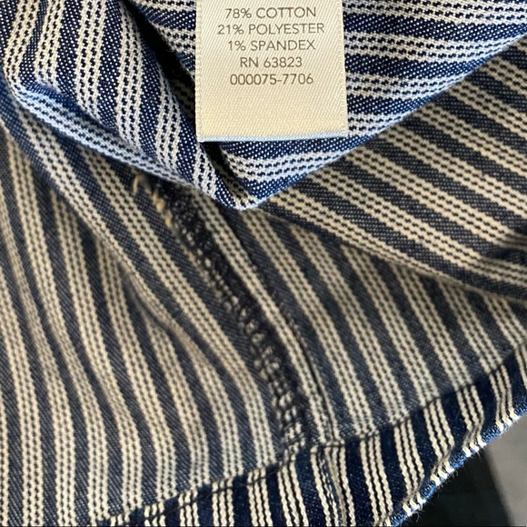 CHRISTOPHER & BANKS new sleeveless jacket vest size Medium womens zipper stretch - Picture 4 of 6